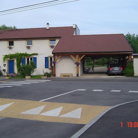 Bed and Breakfast Aux Plumes De Grigy Мец Екстер'єр фото